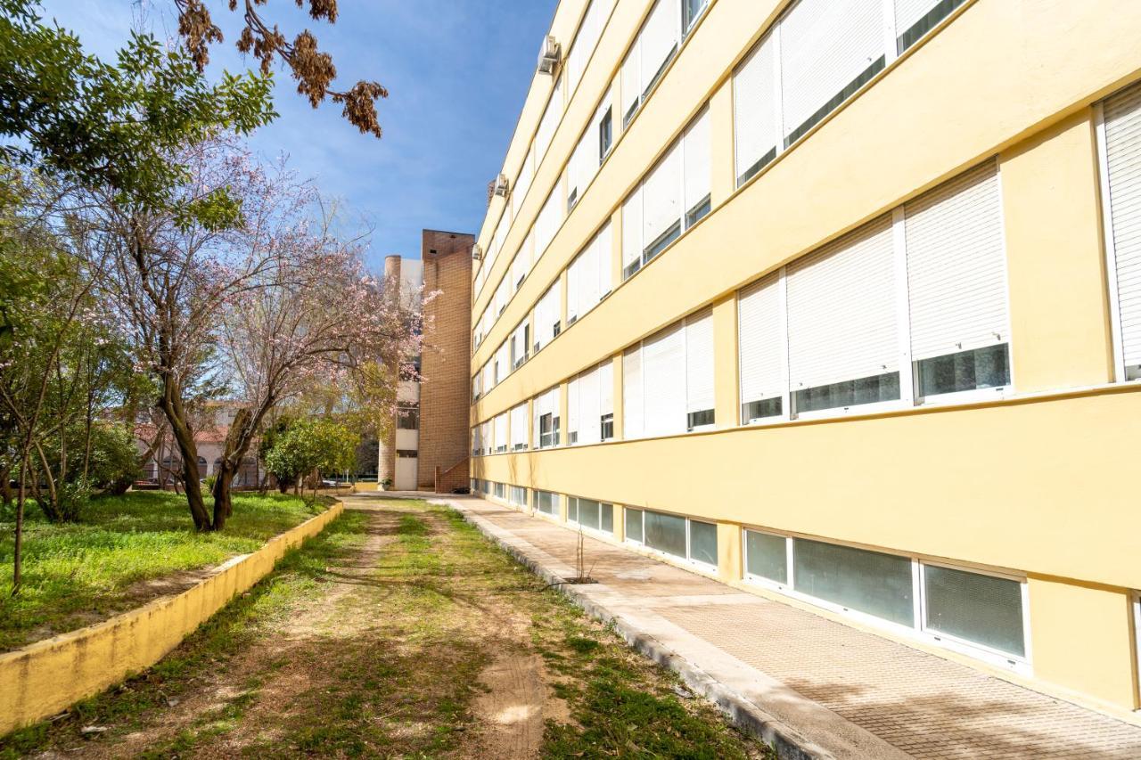 Hotel La Mota By Punta25 Hotels Group Медина дел Кампо Екстериор снимка