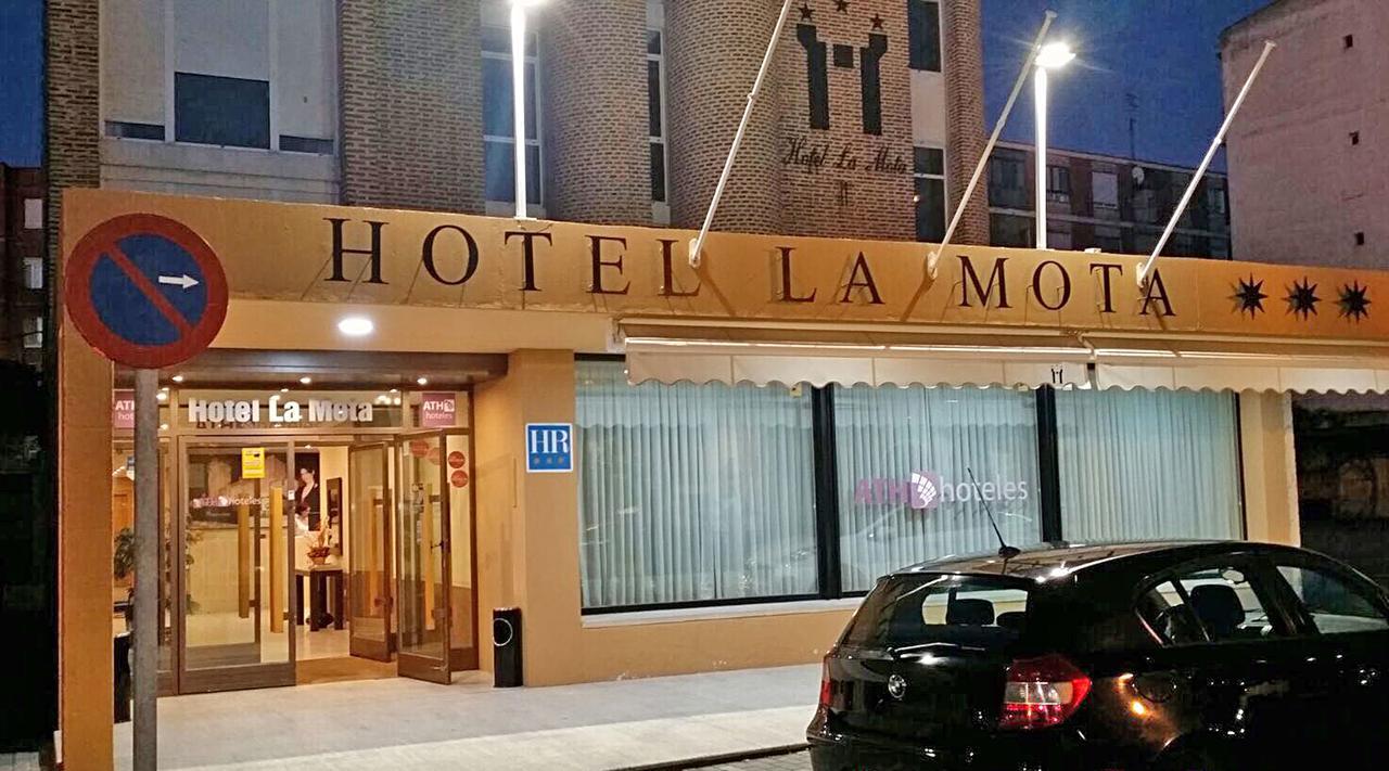 Hotel La Mota By Punta25 Hotels Group Медина дел Кампо Екстериор снимка