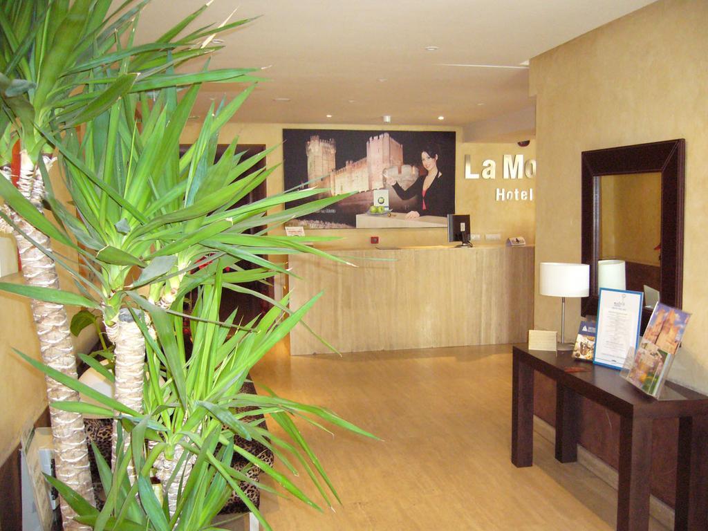 Hotel La Mota By Punta25 Hotels Group Медина дел Кампо Екстериор снимка