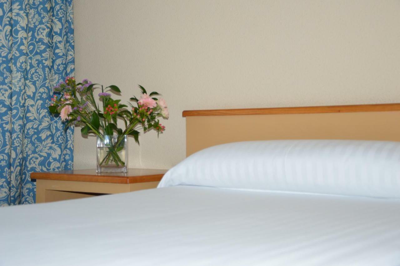 Hotel La Mota By Punta25 Hotels Group Медина дел Кампо Екстериор снимка